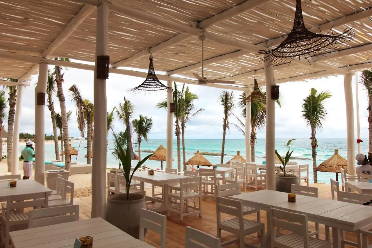 Bahia Principe Vacation Rentals - Four-Bedroom House Akumal Holiday home